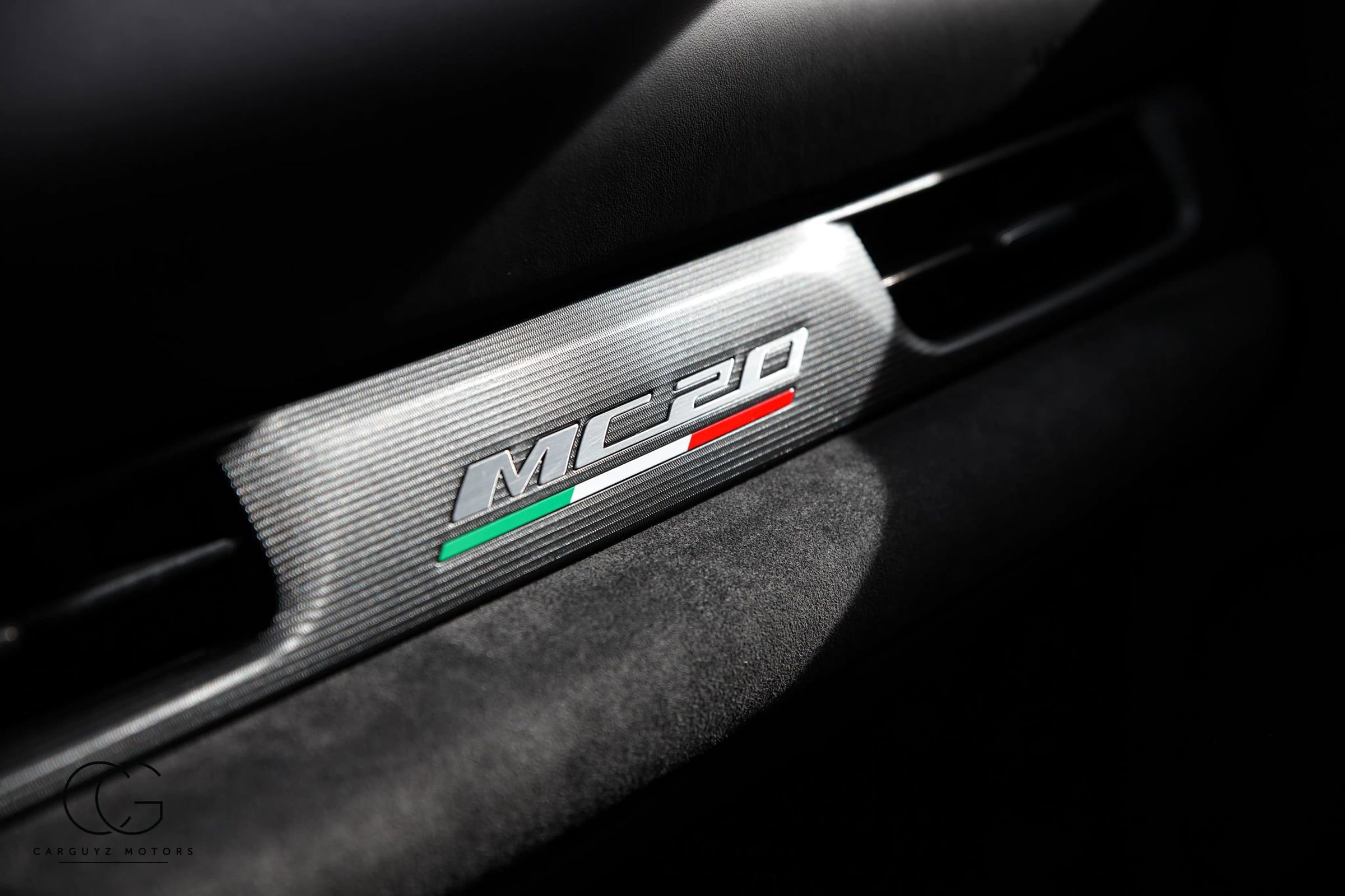 Used 2022 Maserati MC20 Coupe image 37