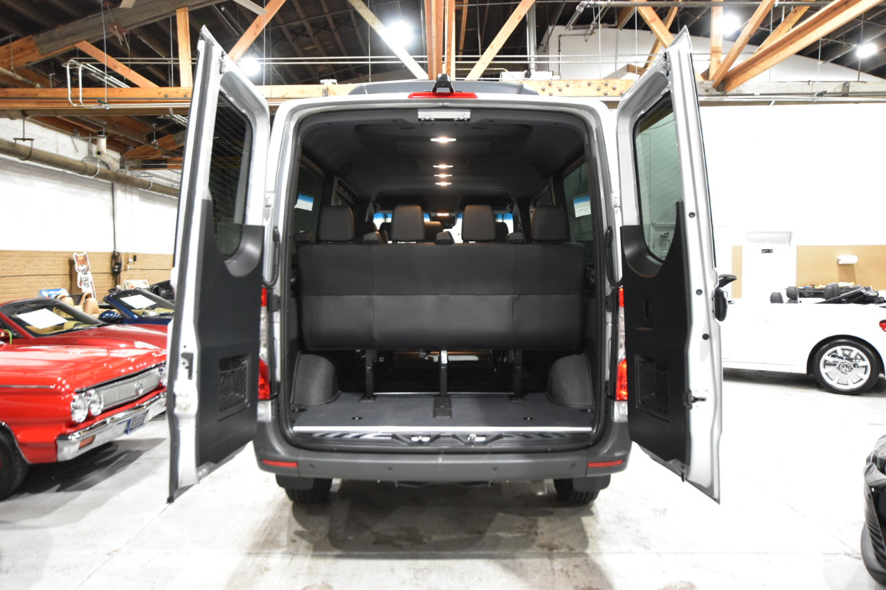 Used 2021 Mercedes-Benz Sprinter 2500 image 45