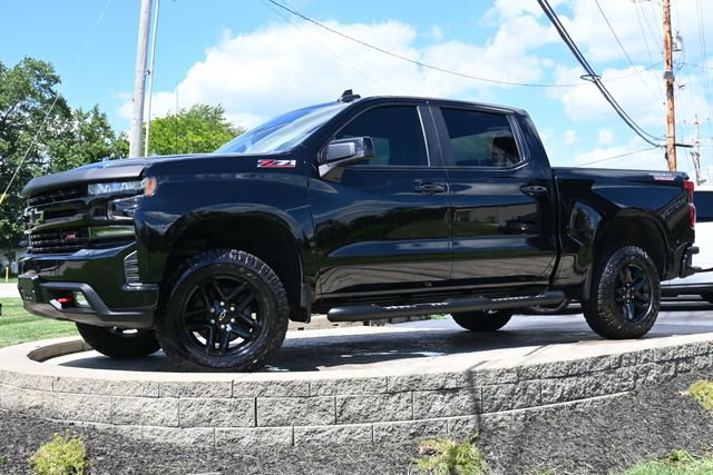Used 2022 Chevrolet Silverado 1500 LT Trail Boss w/ Bed Protection Package AWD/4WD image 1