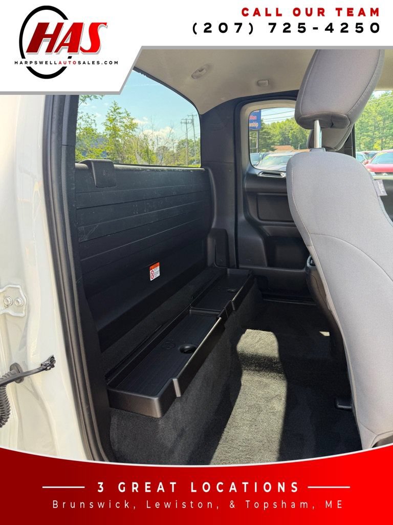 Used 2022 Toyota Tacoma SR AWD/4WD image 14