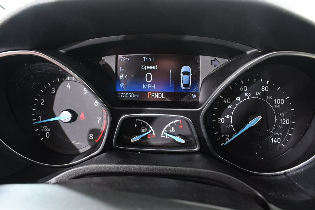 Used 2018 Ford Focus SE w/ Cold Weather Package FWD image 25