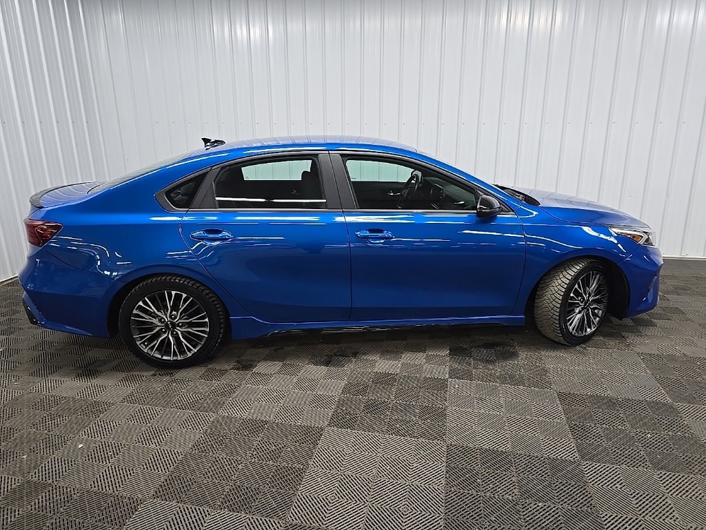 Used 2022 Kia Forte GT-Line w/ GT-Line Technology Package image 2