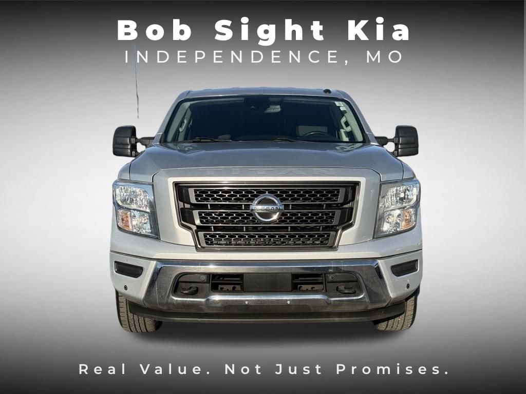 Used 2020 Nissan Titan SV w/ SV Convenience Package image 26