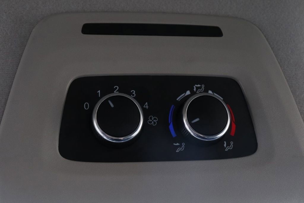 Used 2023 Ford Transit 350 XLT image 18