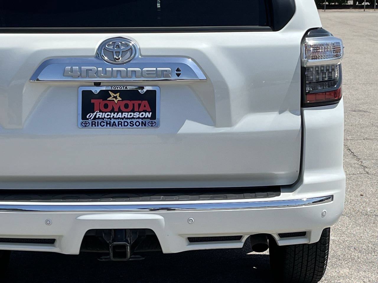 Used 2023 Toyota 4Runner Limited AWD/4WD image 6