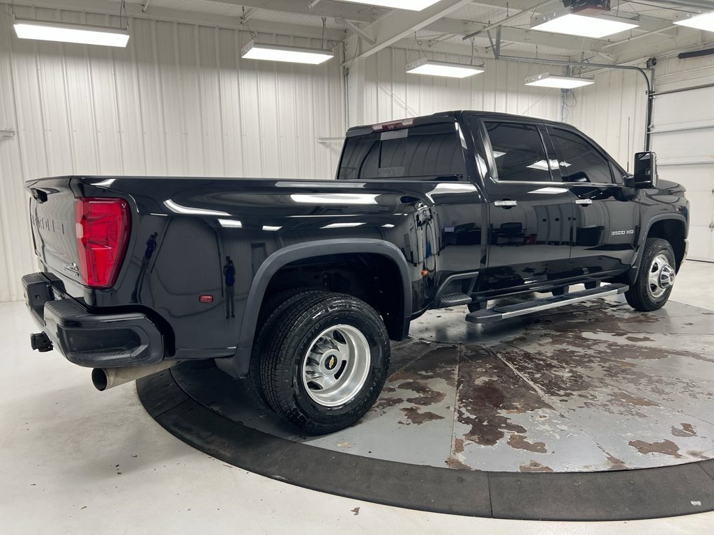 Used 2022 Chevrolet Silverado 3500 High Country w/ LPO, Hitch Package AWD/4WD image 3