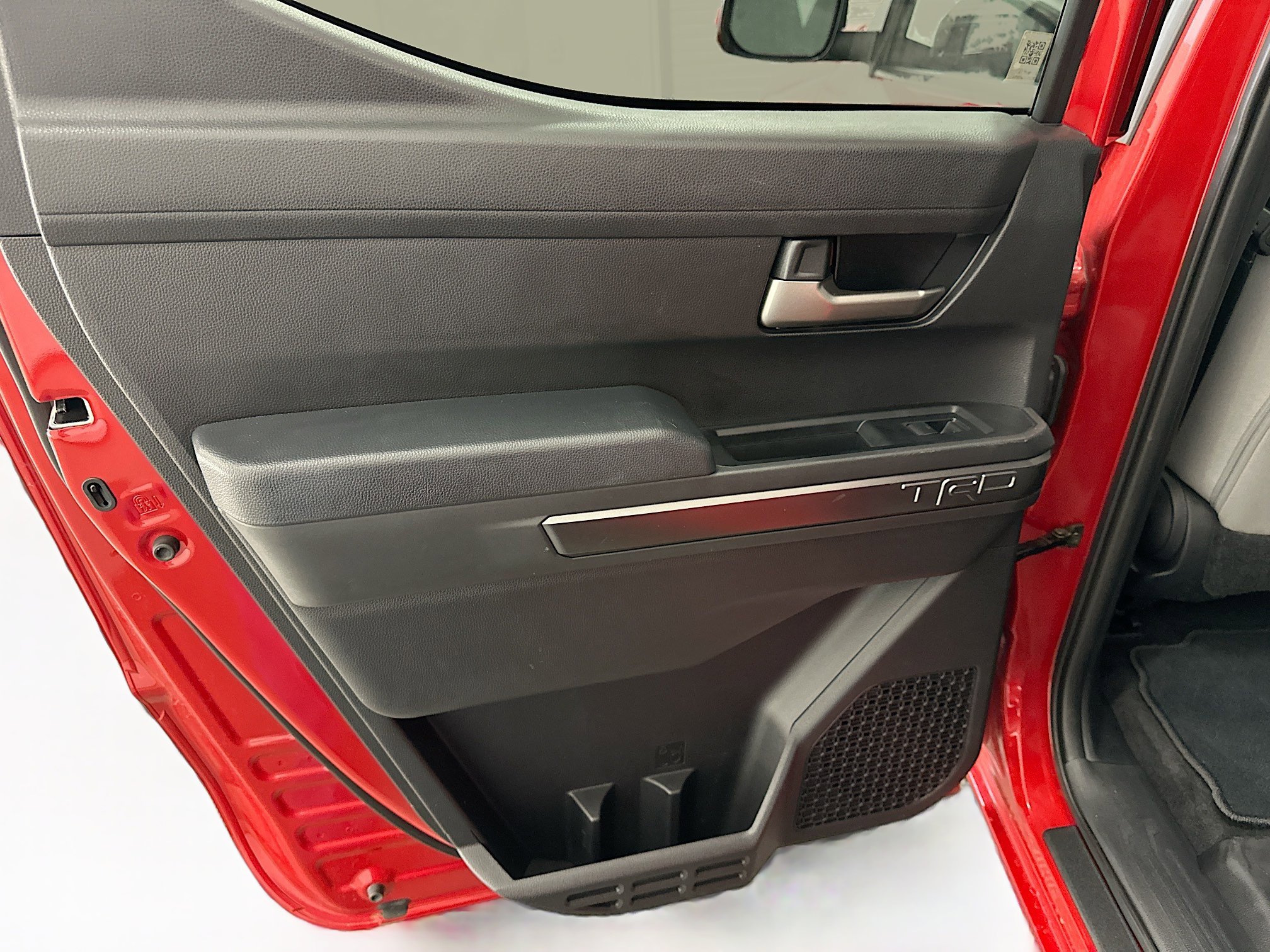 Used 2025 Toyota Tacoma TRD Off-Road image 27