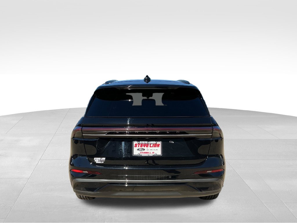 New 2026 Lincoln Nautilus Reserve w/ Jet Appearance Package AWD/4WD image 4
