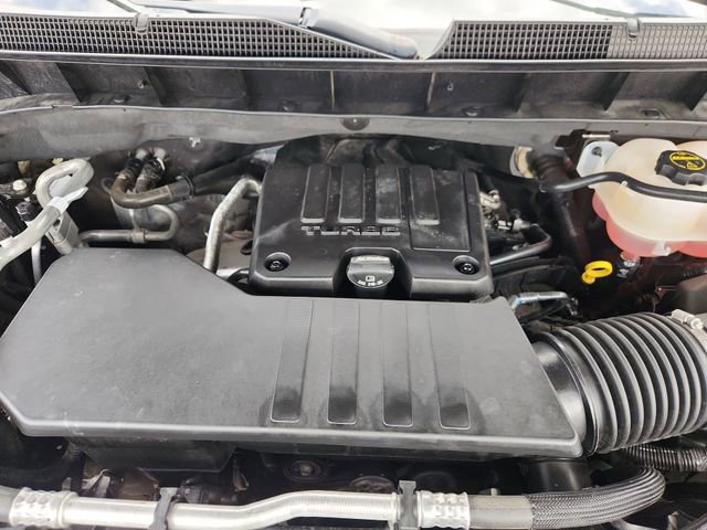 Certified 2024 Chevrolet Silverado 1500 LT AWD/4WD image 30