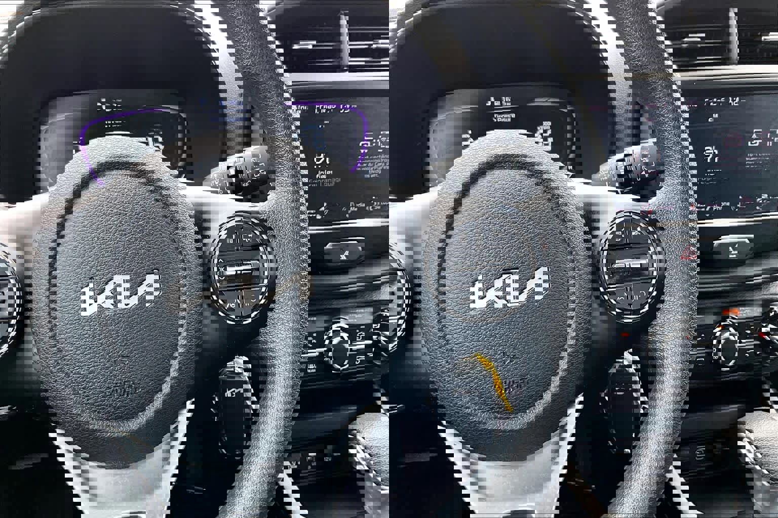 Used 2023 Kia Soul LX image 24