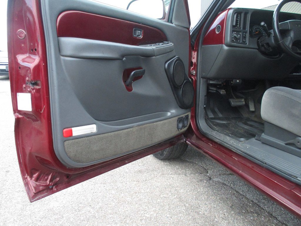 Used 2003 GMC Sierra 1500 SLE image 8