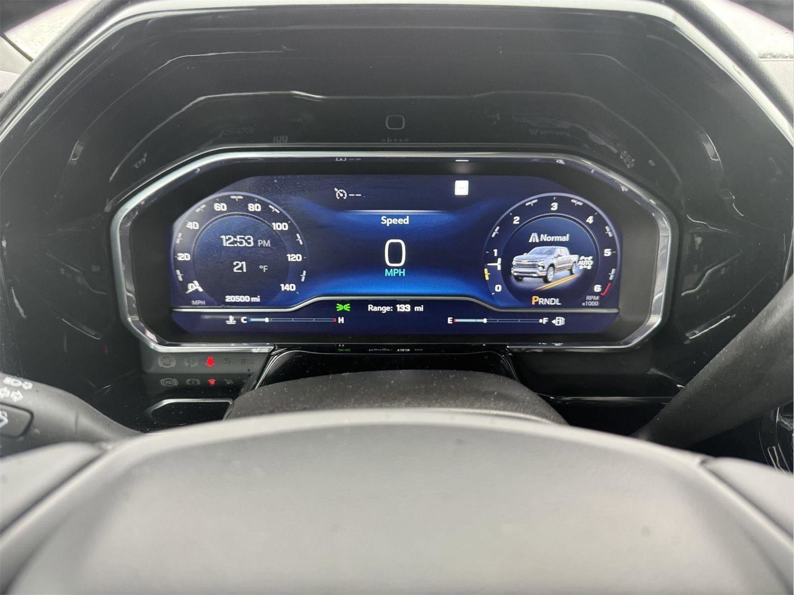 Used 2023 Chevrolet Silverado 1500 LT image 17