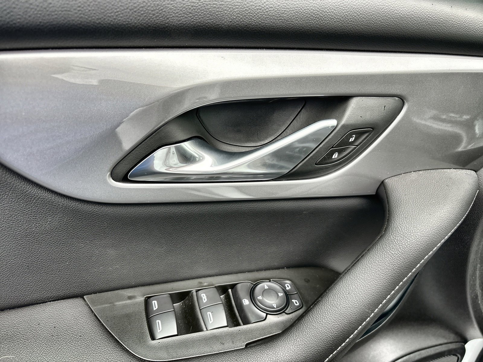 New 2026 Chevrolet Blazer LT w/ Convenience Package image 21