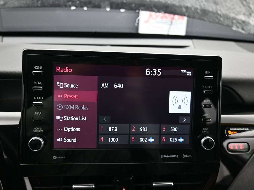 Used 2023 Toyota Camry XSE image 23