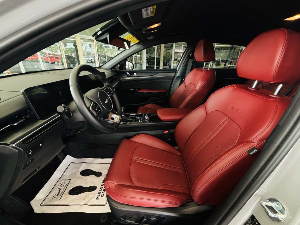 Used 2026 Kia K5 GT-Line w/ GT-Line Red Interior Package AWD/4WD image 30