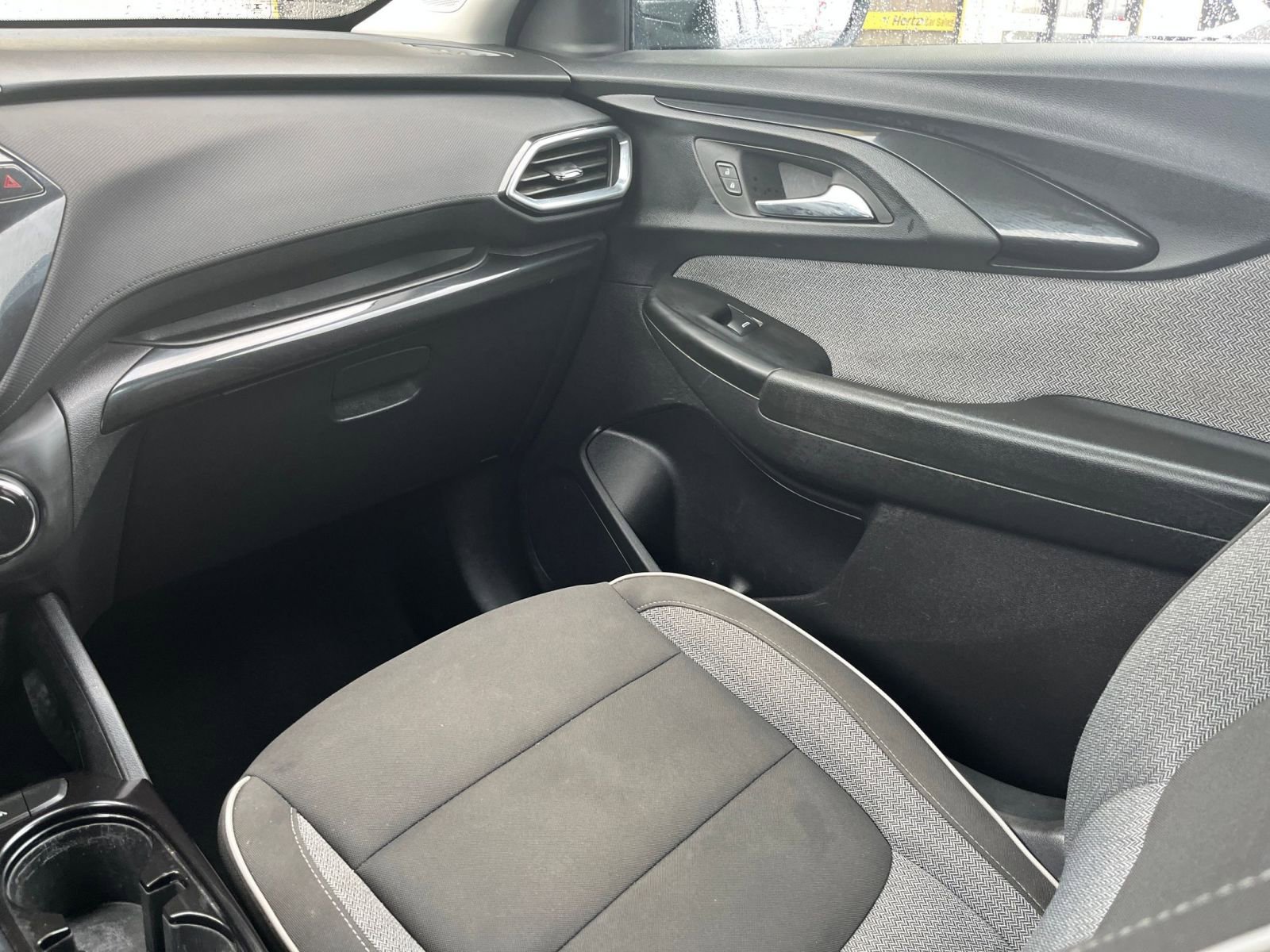 Used 2023 Chevrolet TrailBlazer LT w/ Convenience Package image 36