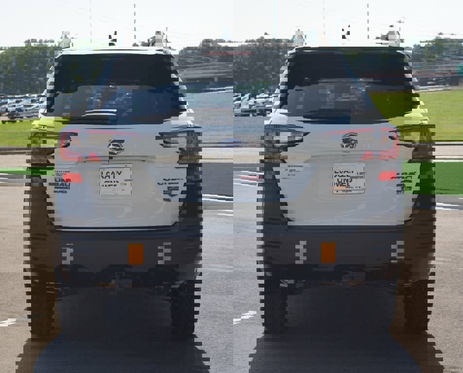 Used 2025 Subaru Outback Wilderness image 3