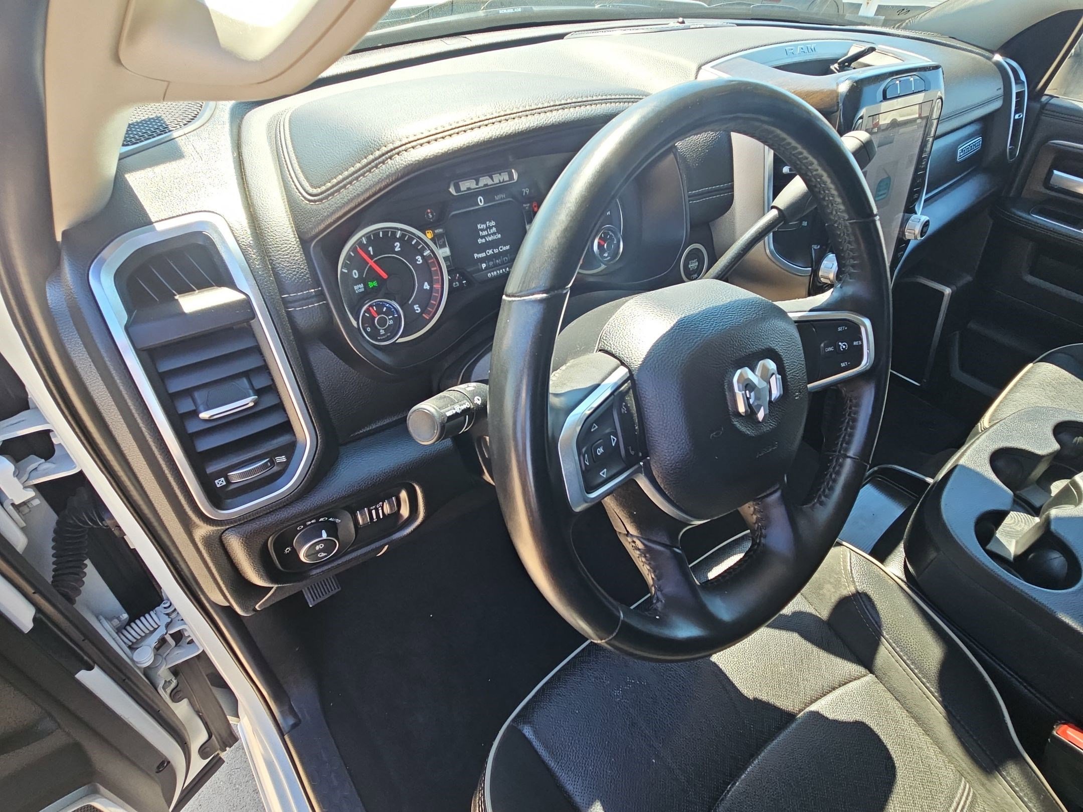 Used 2024 RAM 2500 Laramie image 14