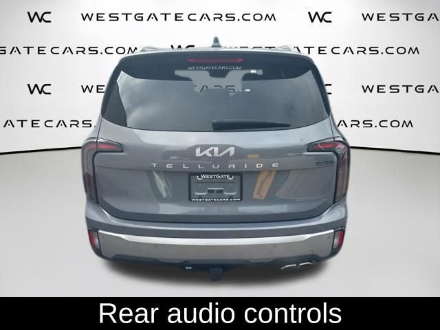 Used 2024 Kia Telluride SX w/ Towing Package FWD image 7