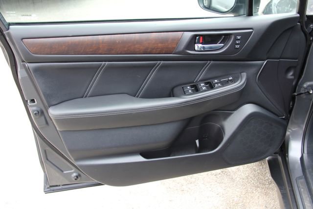 Used 2019 Subaru Outback 2.5i Limited image 14