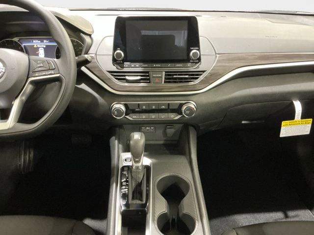 New 2025 Nissan Altima 2.5 SV image 12