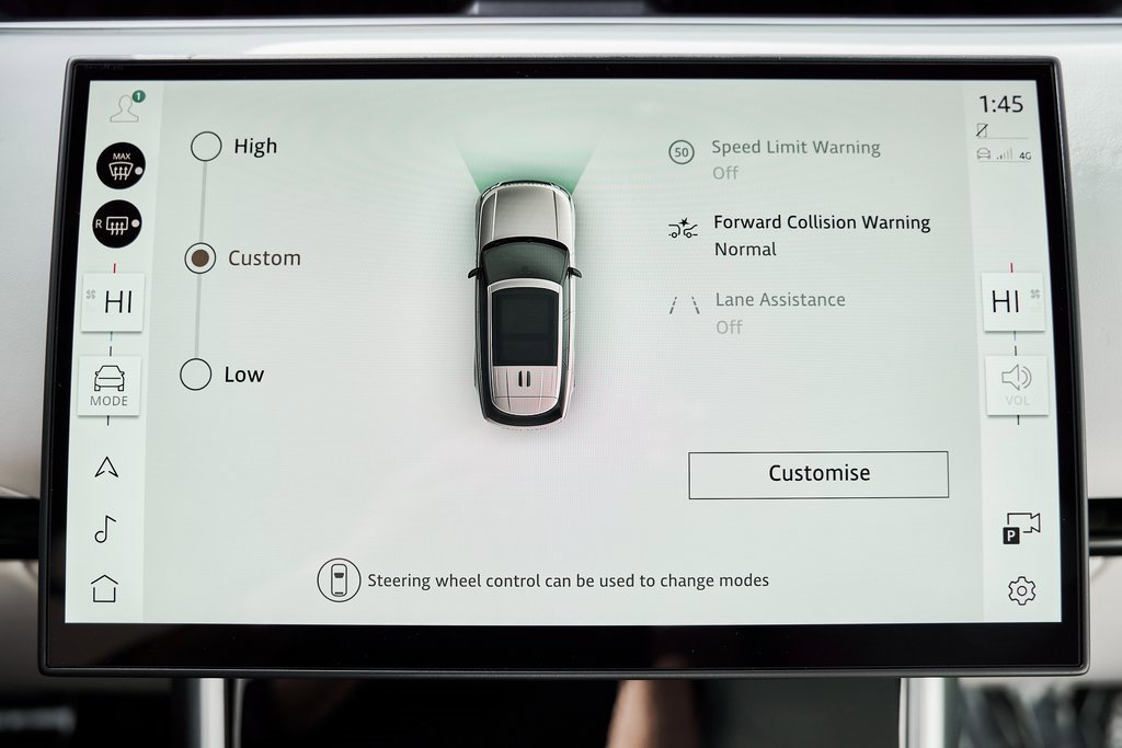 Used 2024 Land Rover Range Rover Long Wheelbase SE image 83