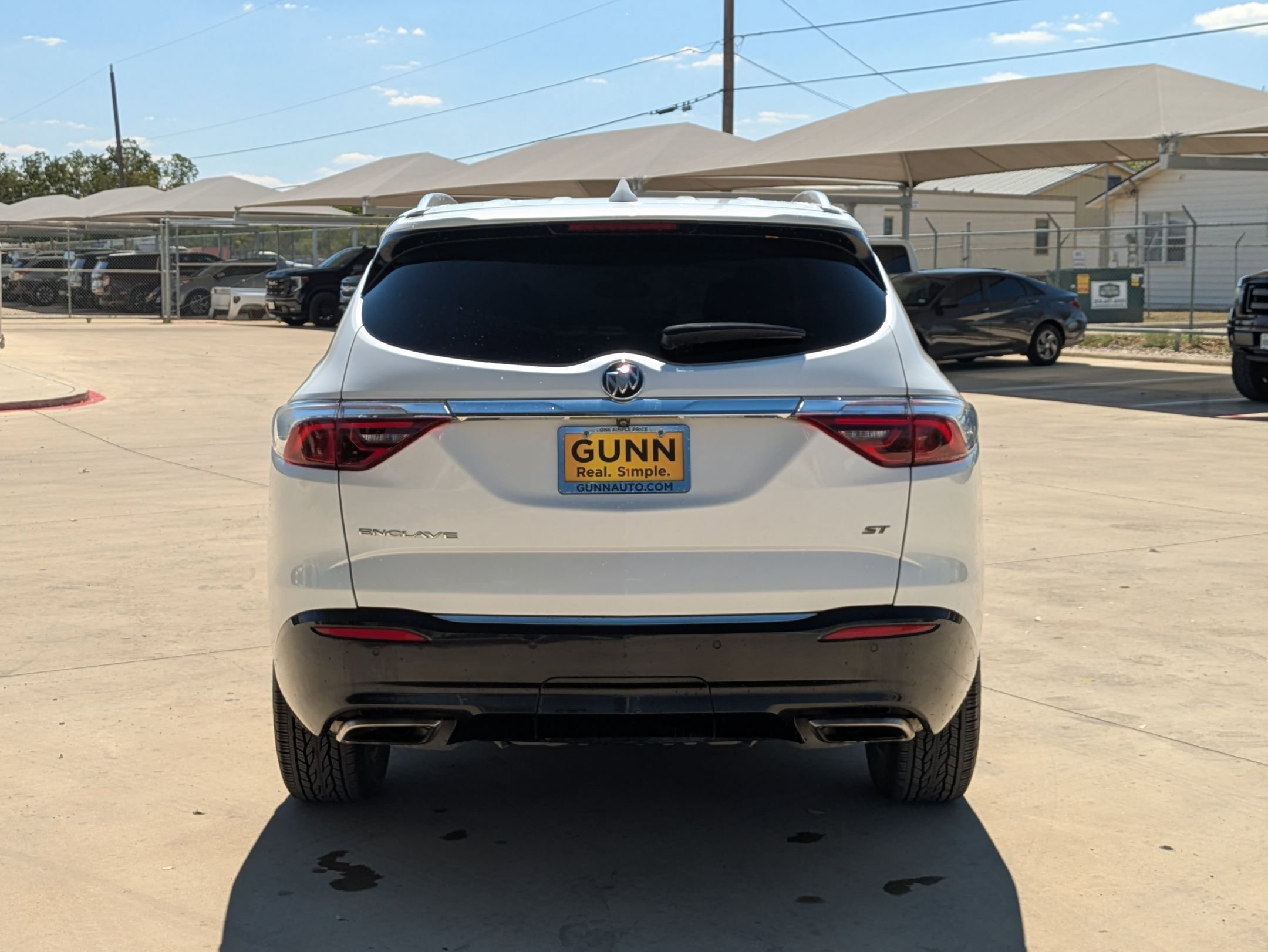 Certified 2023 Buick Enclave Essence w/ Experience Buick Package image 4