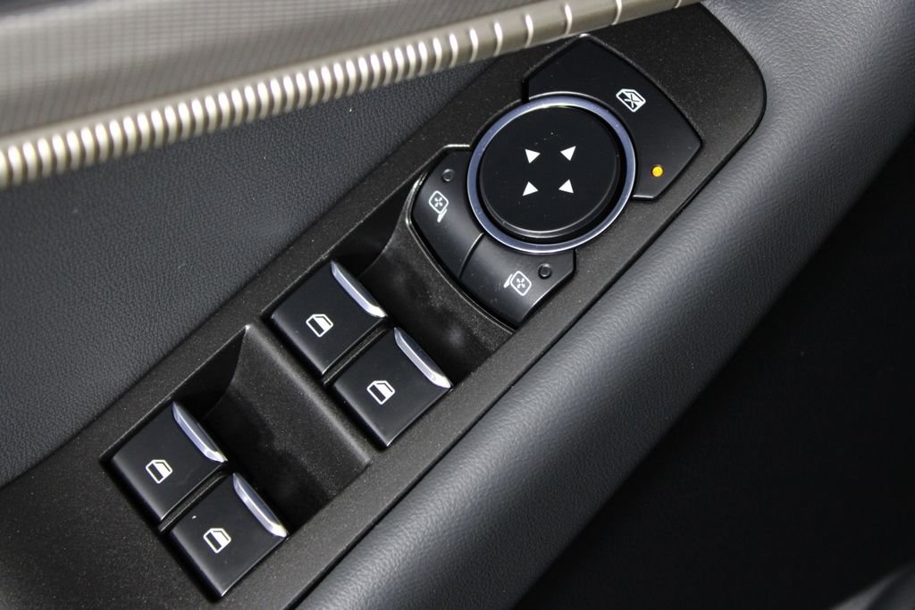 Used 2025 Ford Explorer Active image 20