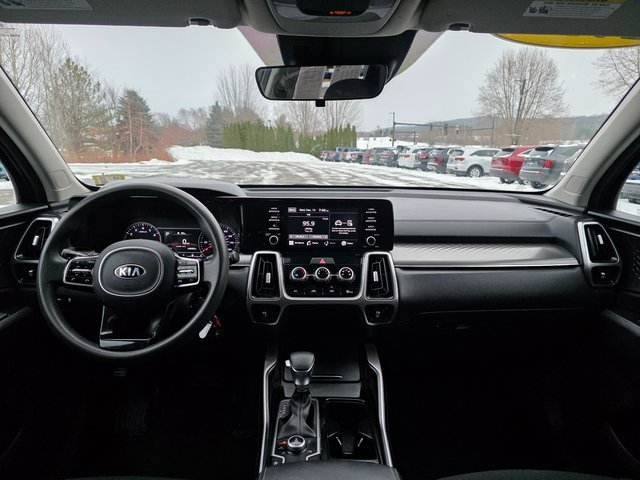 Used 2021 Kia Sorento LX image 19