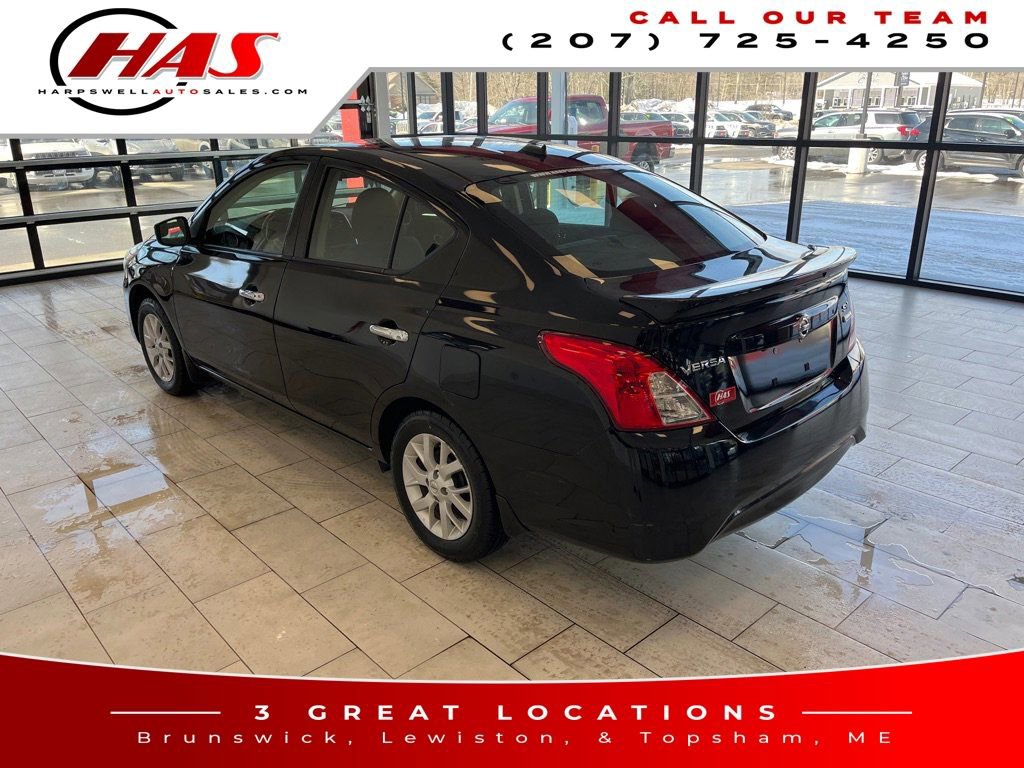 Used 2019 Nissan Versa SV w/ SV Special Edition Package image 3