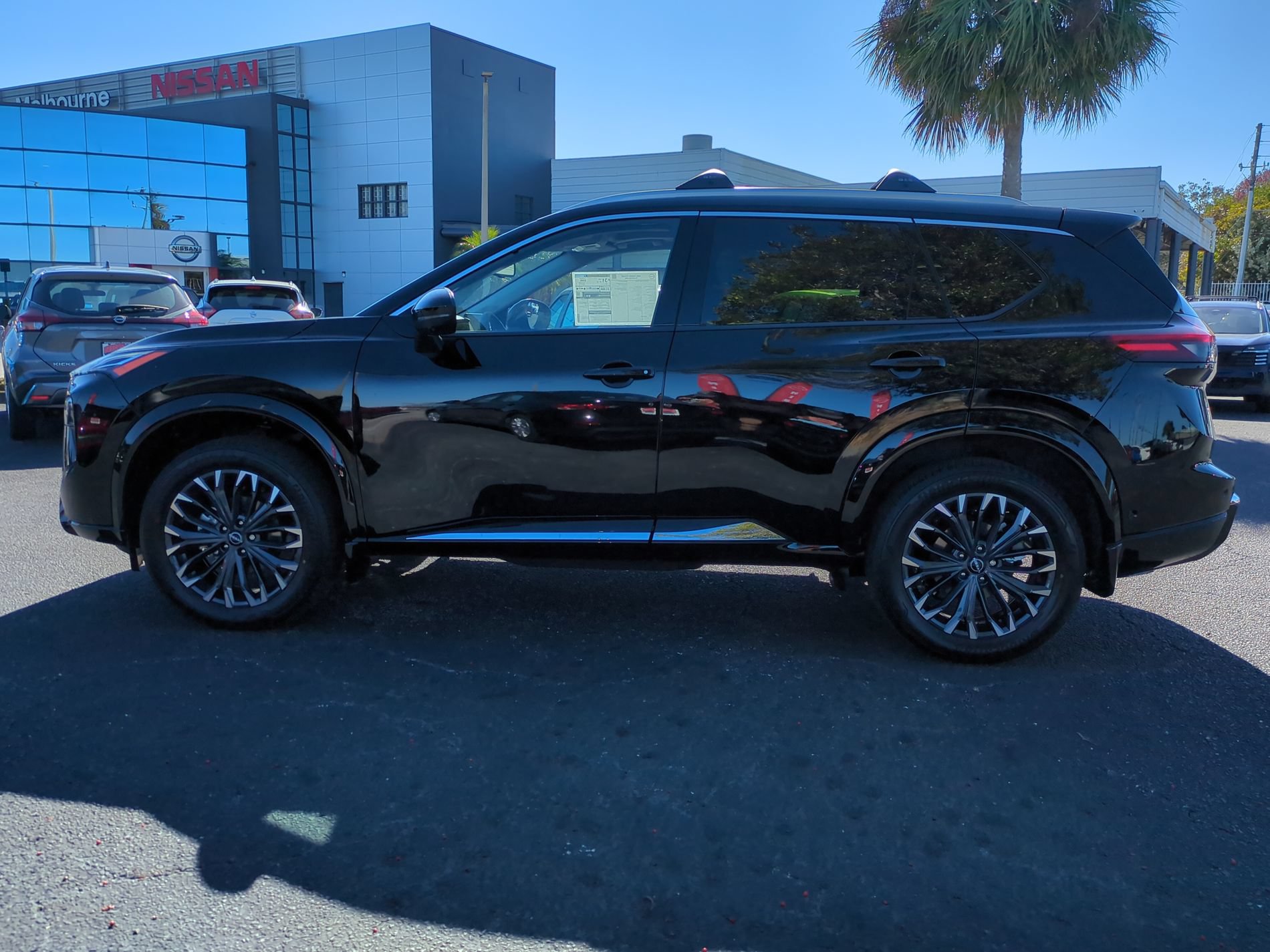 New 2026 Nissan Rogue Platinum w/ Platinum Premium Package AWD/4WD image 7
