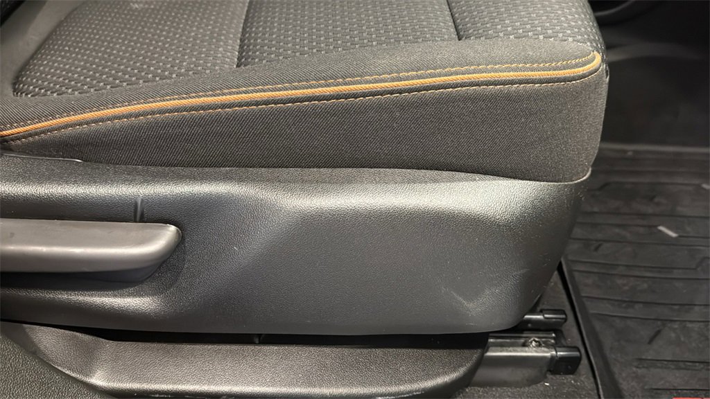 Used 2023 GMC Acadia AT4 w/ Trailering Package image 13