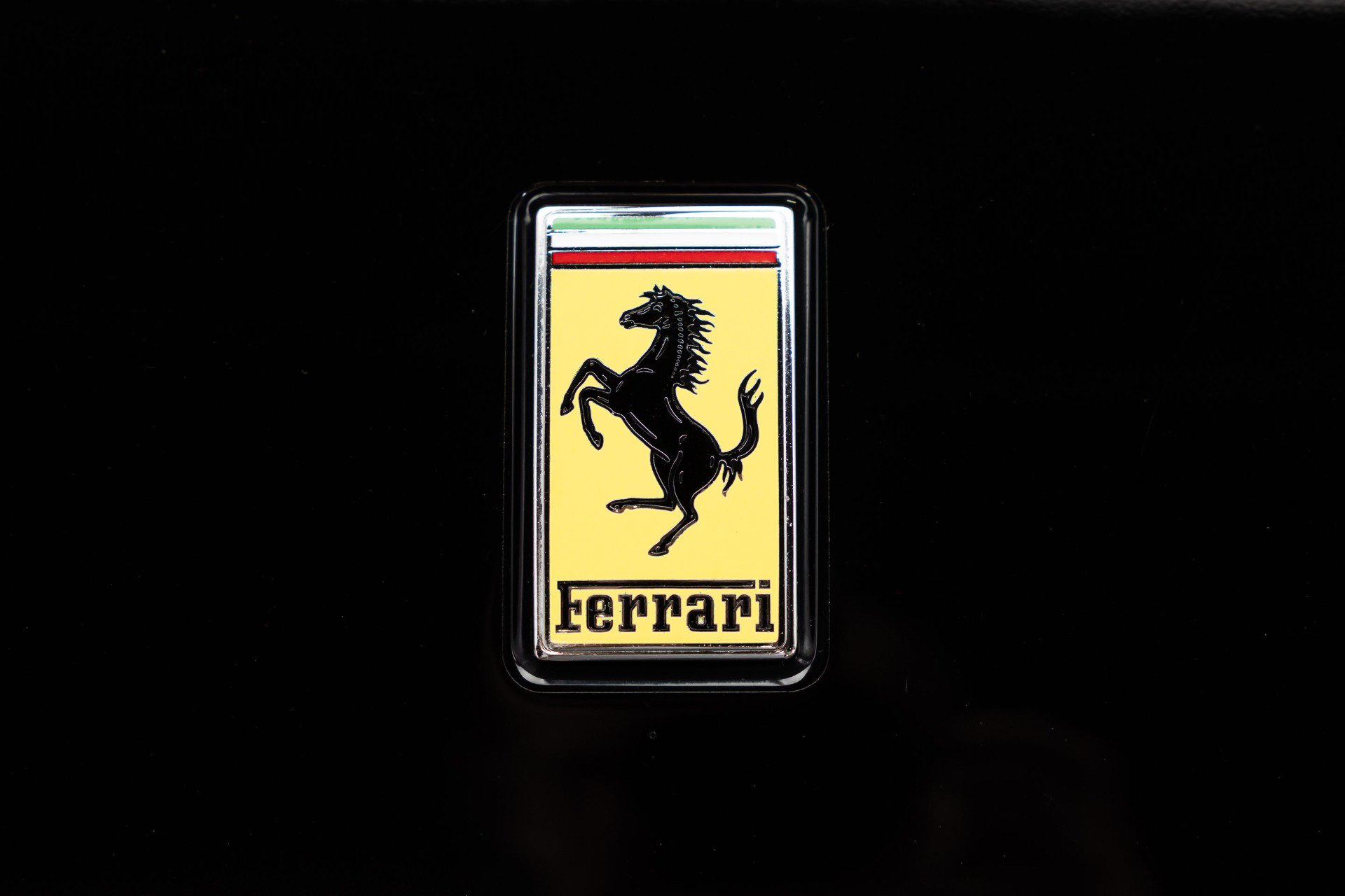 Certified 2014 Ferrari F12 Berlinetta RWD image 17