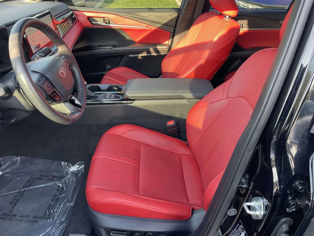 Used 2025 Toyota Camry XSE w/ Premium Package image 29