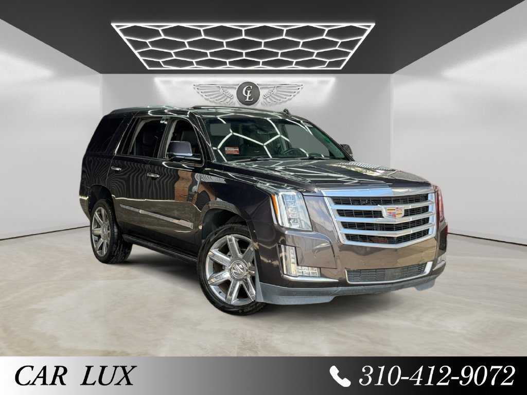Used 2018 Cadillac Escalade Premium Luxury RWD image 7