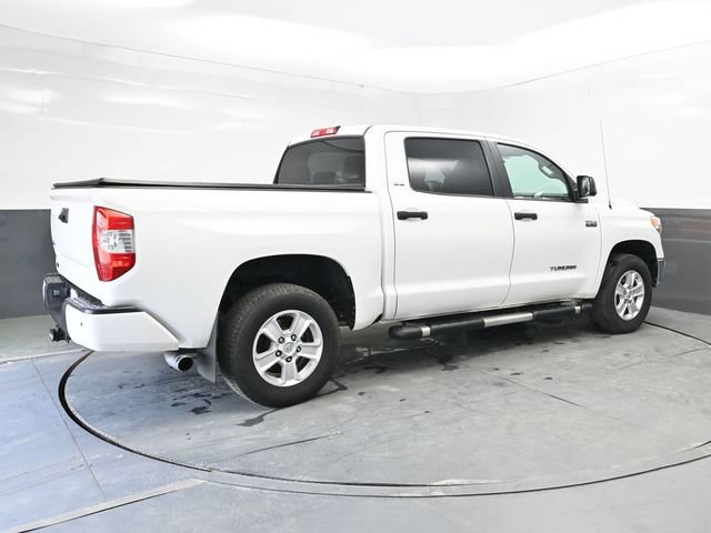 Used 2017 Toyota Tundra SR5 w/ SR5 Upgrade Package AWD/4WD image 7