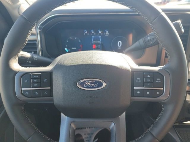 New 2026 Ford F250 Lariat w/ Black Appearance Package image 20