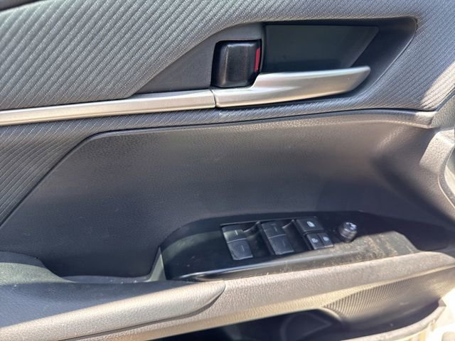 Used 2026 Toyota Camry SE w/ Convenience Package FWD image 13