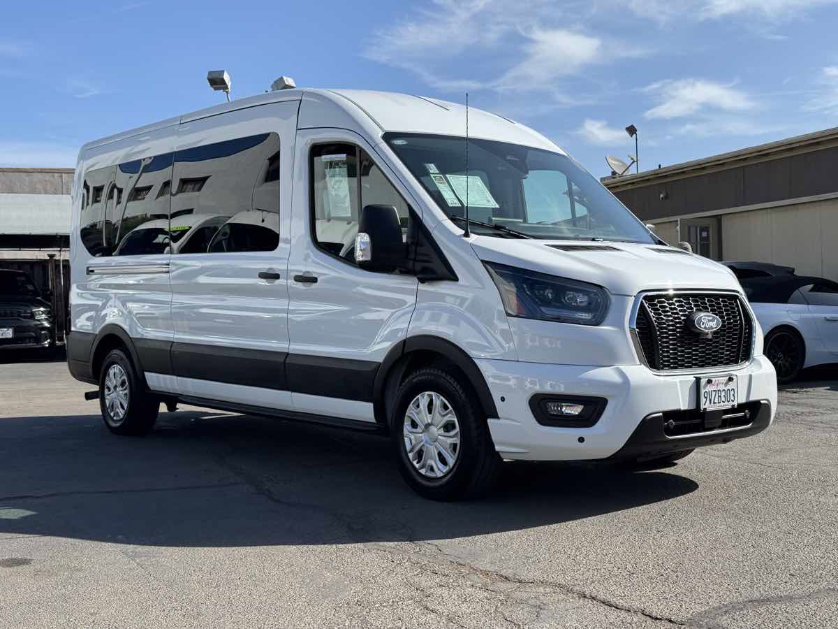 Used 2026 Ford Transit 350 XLT RWD image 4