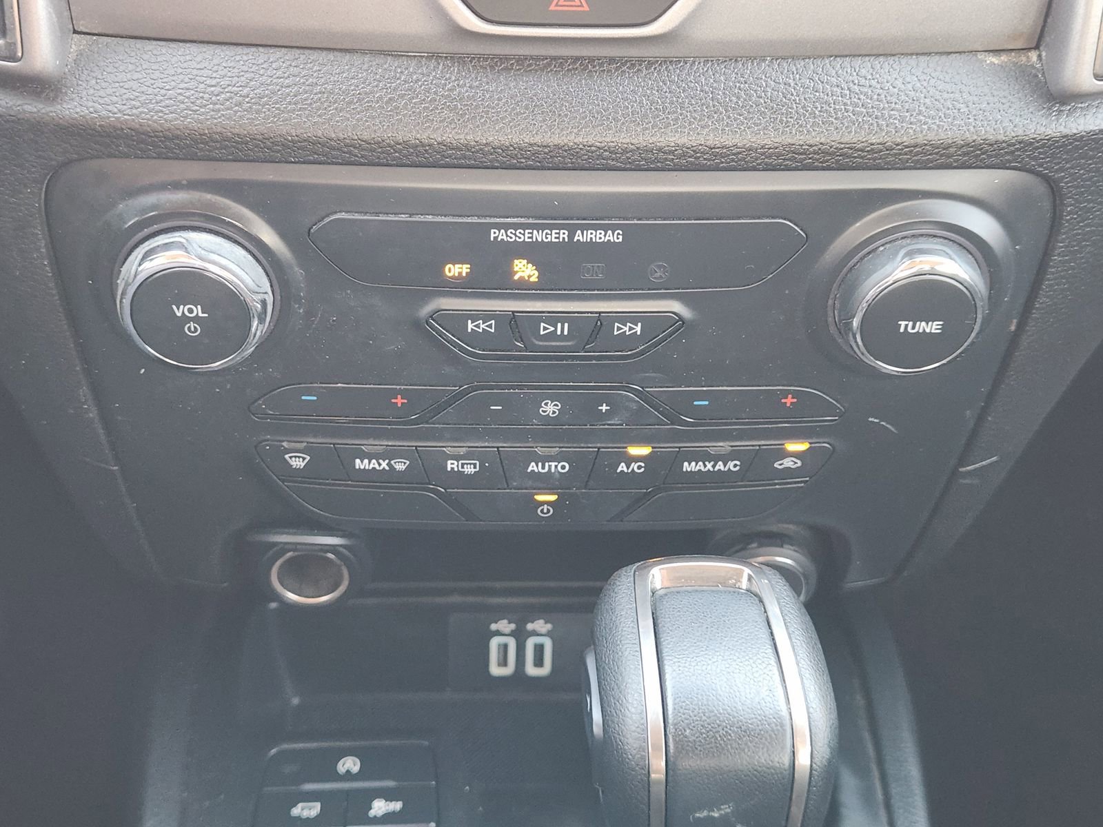 Used 2021 Ford Ranger XLT w/ Equipment Group 301A Mid image 19