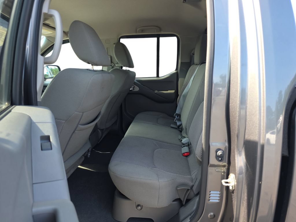 Used 2019 Nissan Frontier SV w/ Value Truck Package RWD image 14