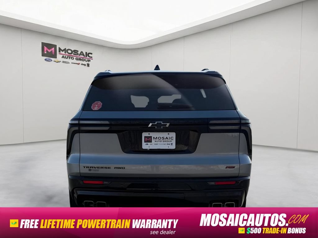 Used 2025 Chevrolet Traverse RS AWD/4WD image 4