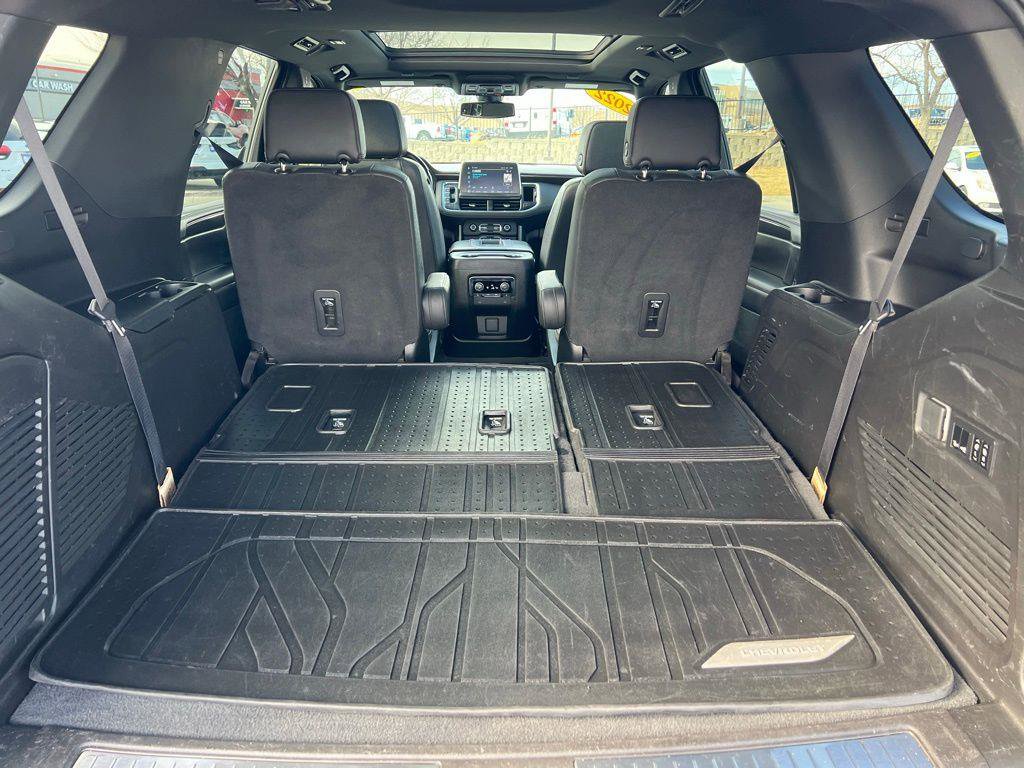 Used 2022 Chevrolet Tahoe RST w/ Luxury Package image 24