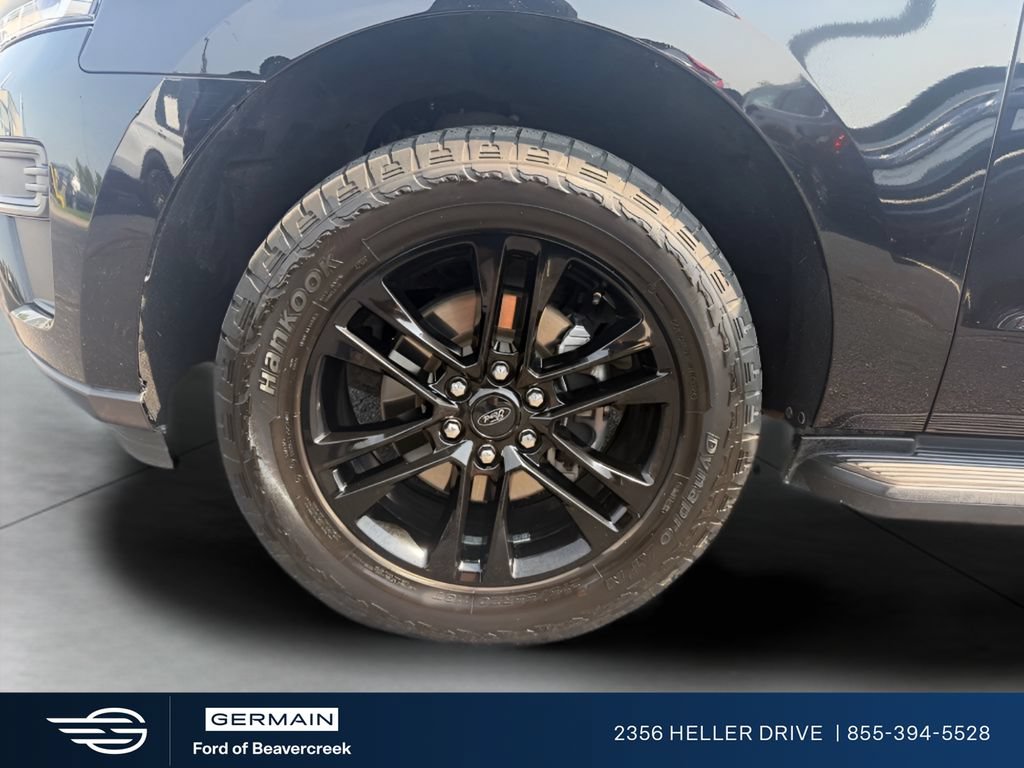 Used 2024 Ford Expedition XLT AWD/4WD image 12