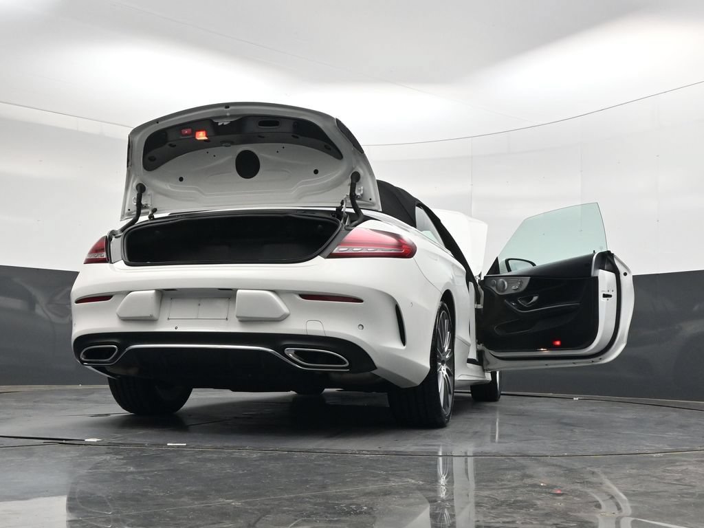Used 2019 Mercedes-Benz C 300 Cabriolet image 39