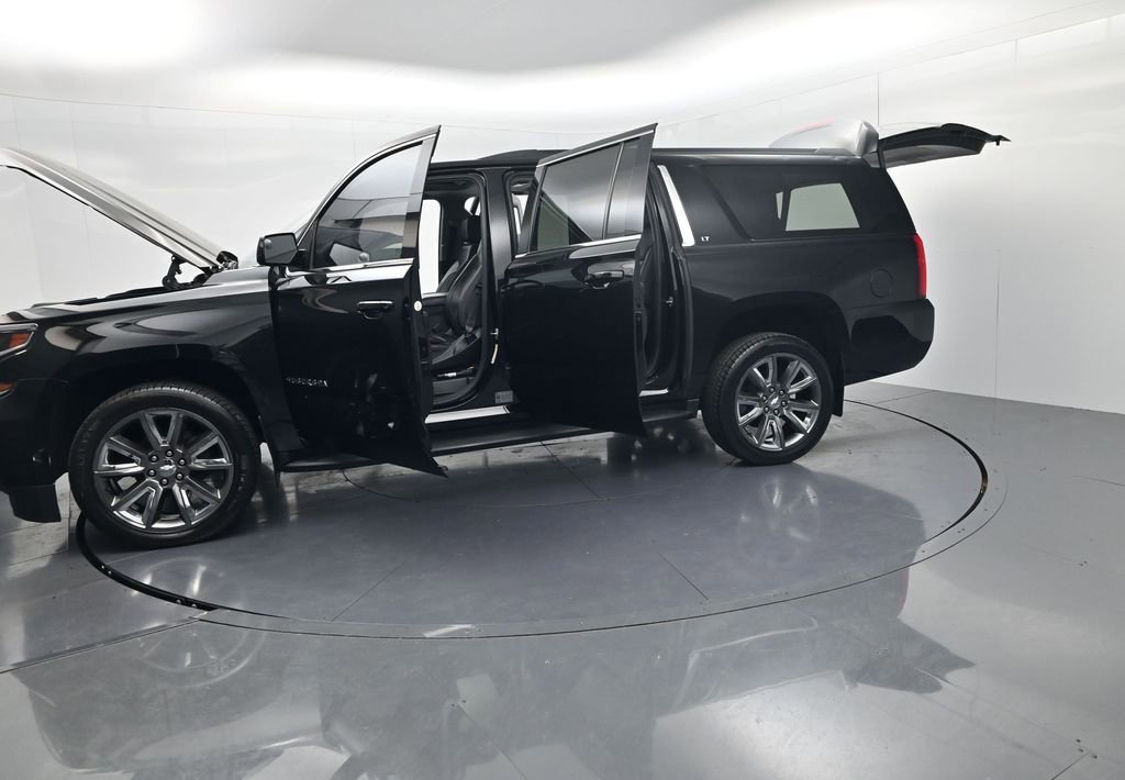 Used 2019 Chevrolet Suburban LT AWD/4WD image 69