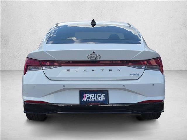 Used 2023 Hyundai Elantra Limited FWD image 5