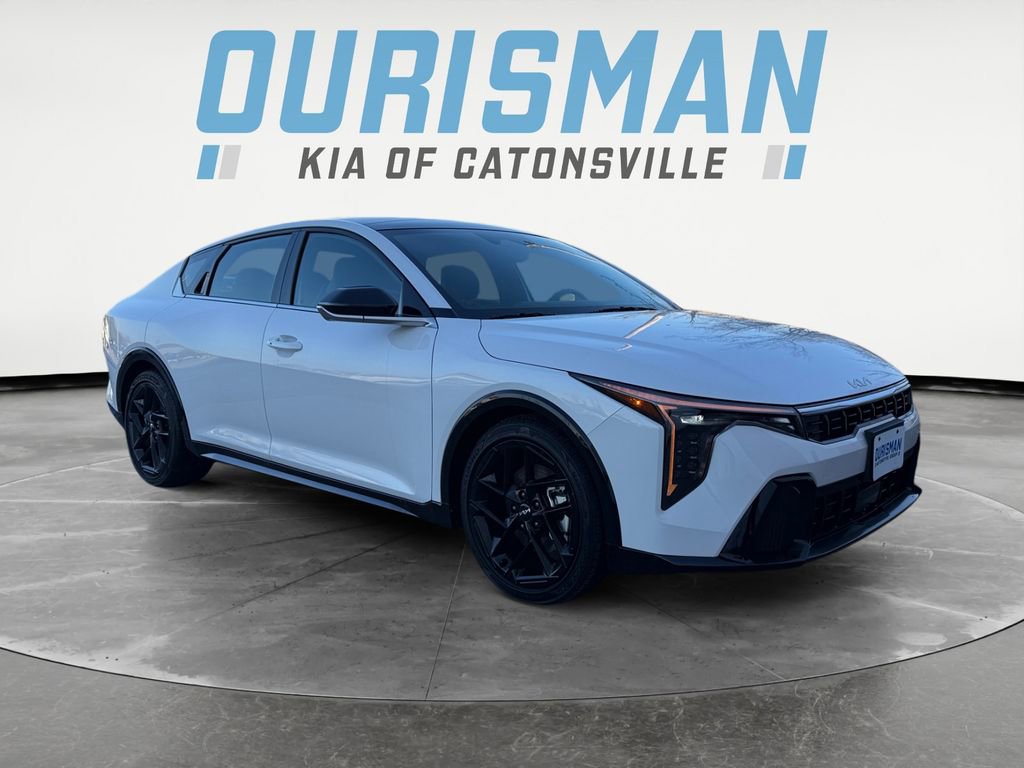 New 2025 Kia K4 GT-Line Turbo image 1