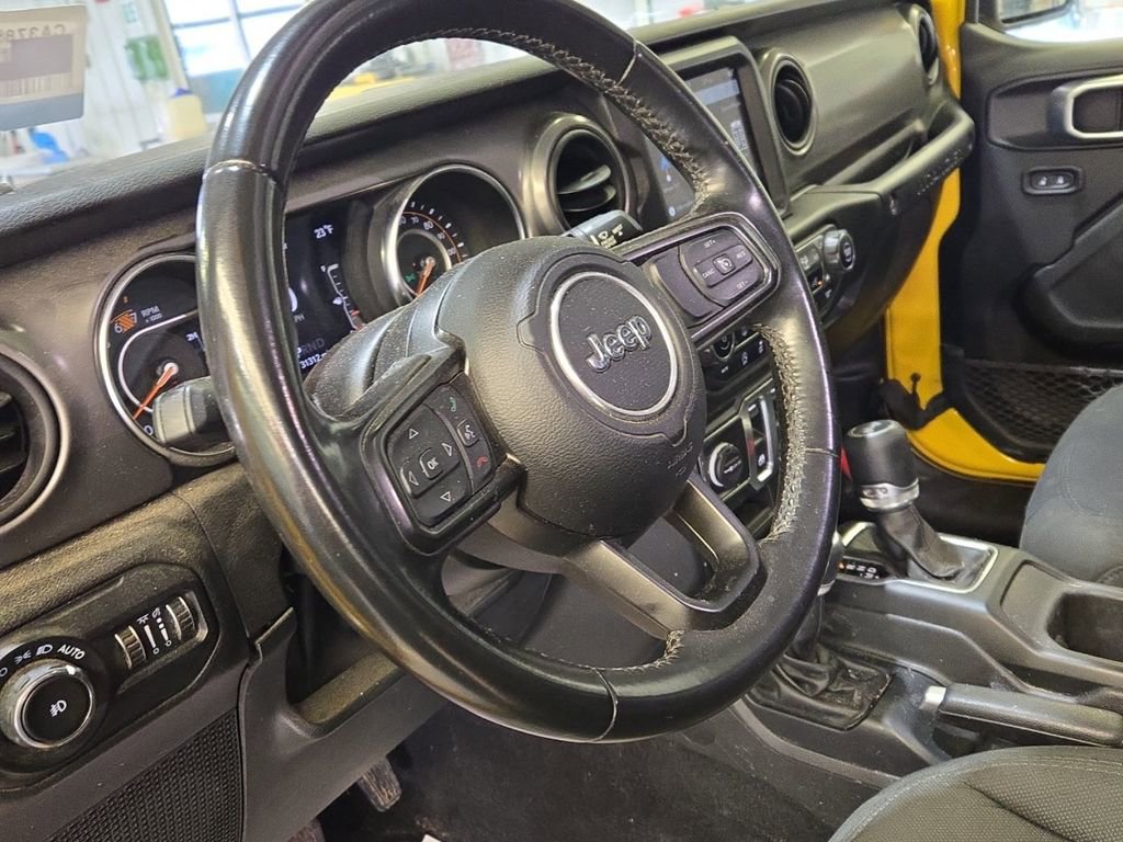 Used 2021 Jeep Wrangler Willys image 10