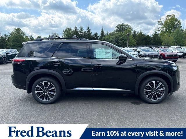 New 2026 Nissan Pathfinder Platinum AWD/4WD image 11